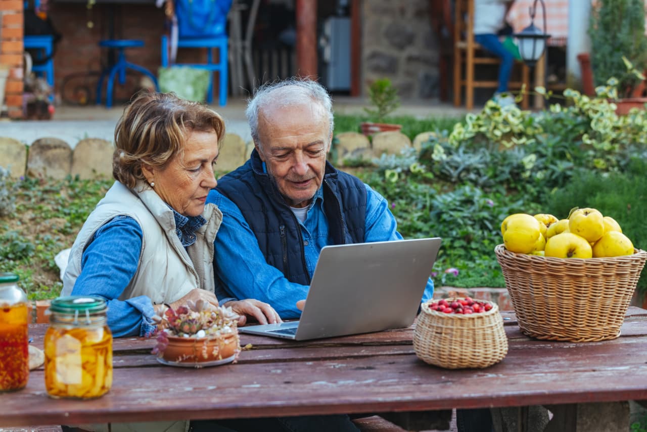 ‘Fancy cars hold no appeal’: My wife and I have a 99% chance of outliving our savings. Why don’t we spend it all? — Tel Aviv Health news