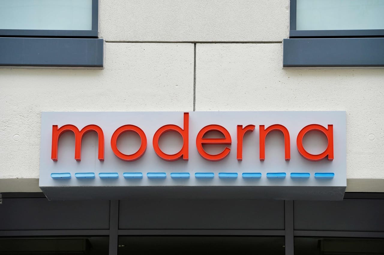 Moderna’s stock tumbles after reported leak of data for cancer vaccine — MarketWatch, Tel Aviv Health news