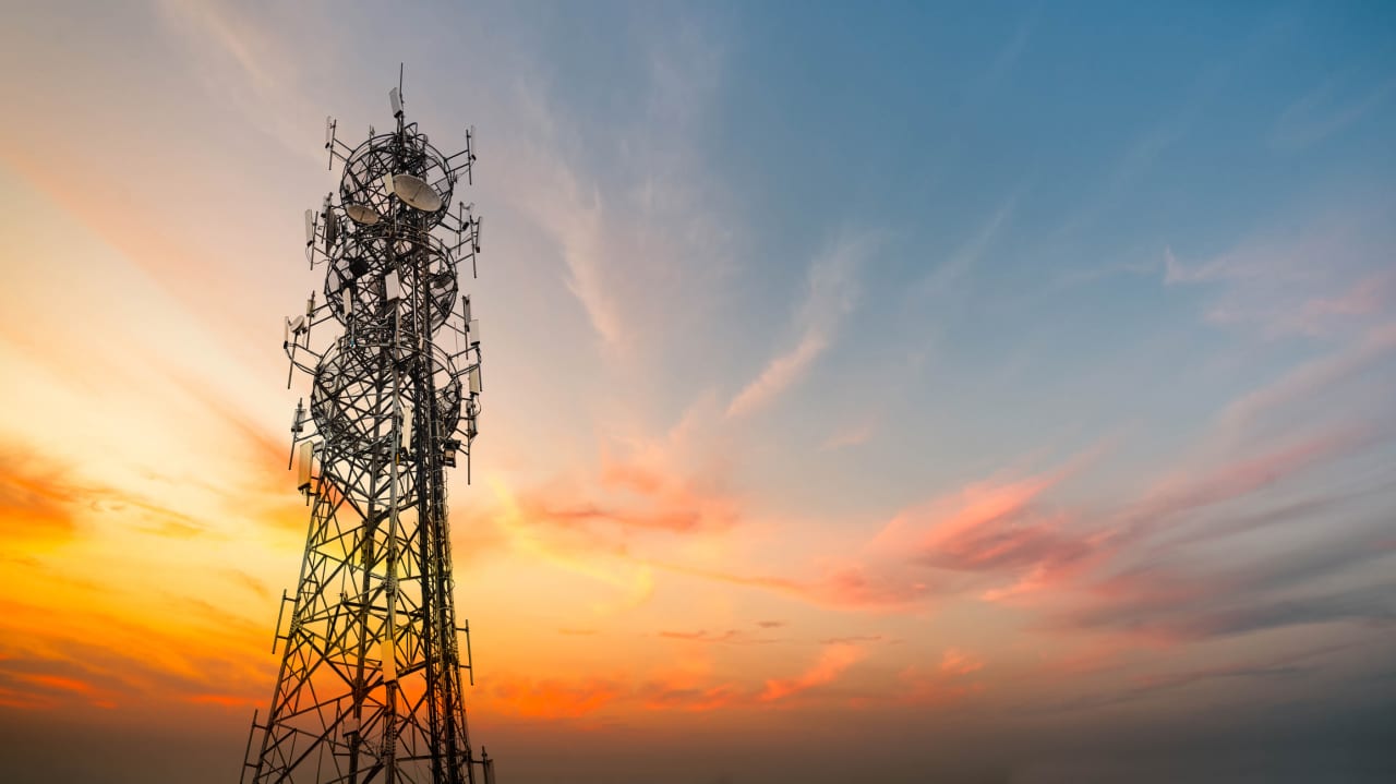 The mobile ambitions of SpaceX see telecom stocks get hit again. What the latest developments mean. — MarketWatch, Tel Aviv Business news