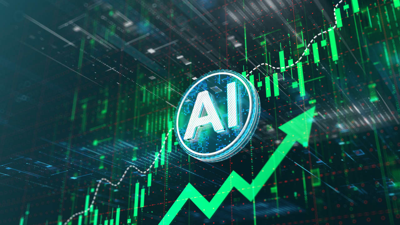AI stocks haven’t played by the normal valuation rules. Now that rates are higher, they may have to, says UBS — Tel Aviv Technology news